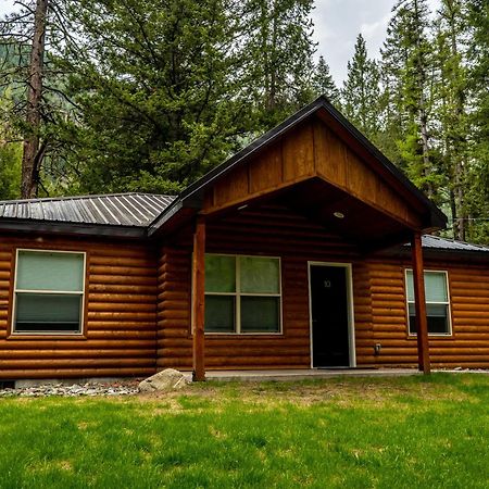 Eagle Cap Chalets Joseph Exterior photo